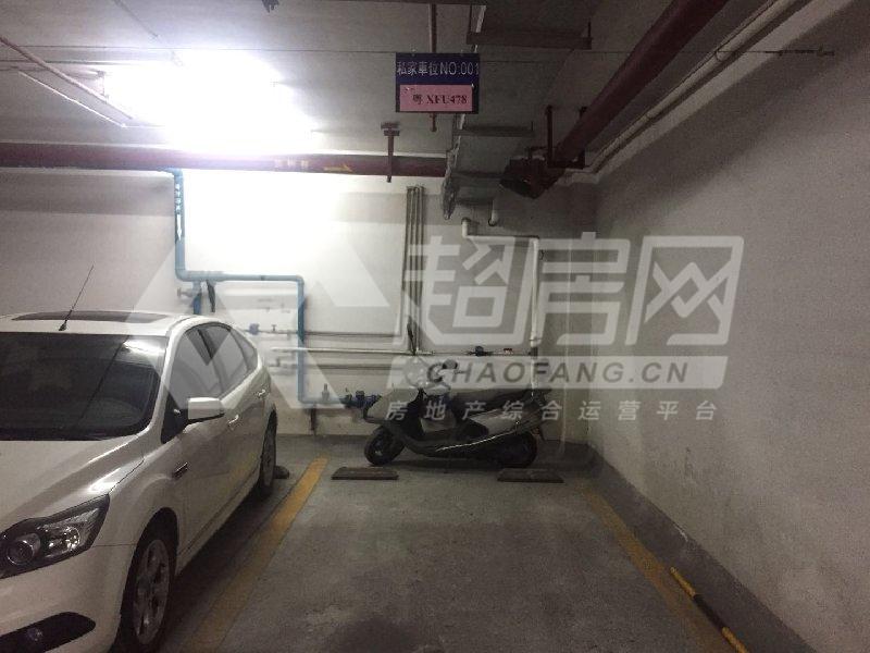 涛汇领御花园出租房客厅