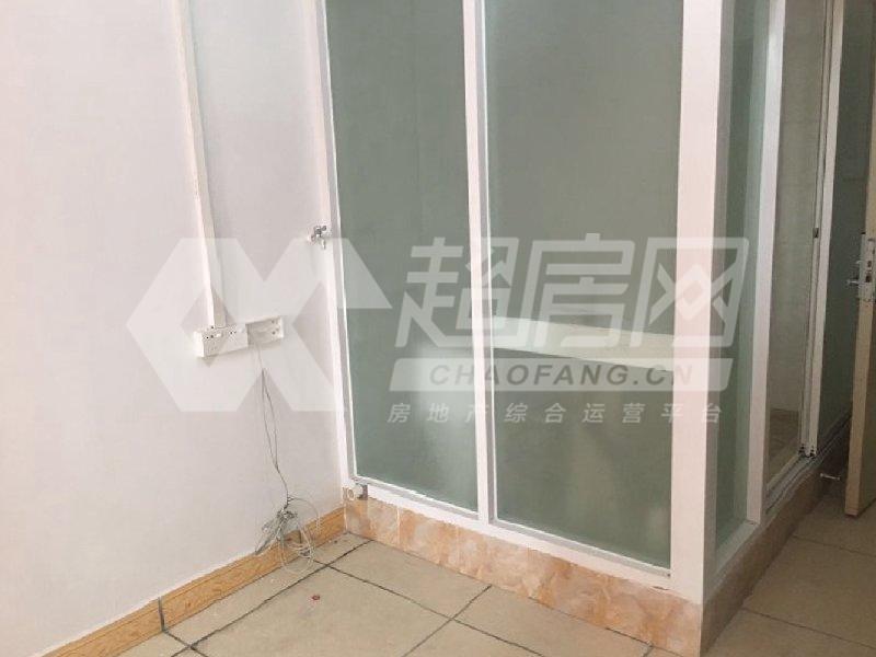 金马楼出租房卧室