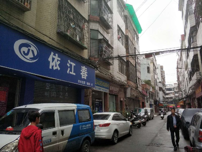 顺德区容桂 容里居委会 住宅2800元/月