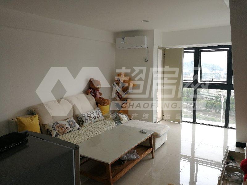 嘉德尚层出租房卧室