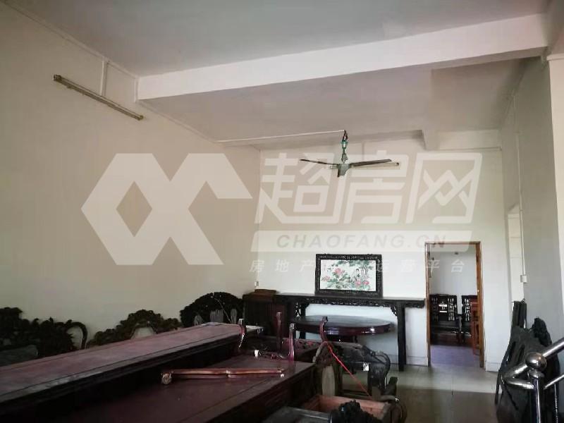 黄连居委会出租房客厅