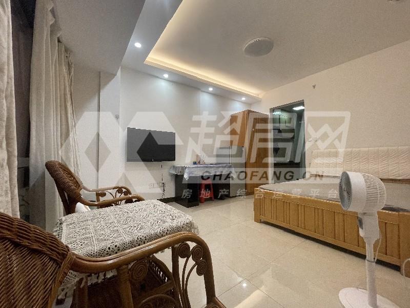 万邦商业广场出租房卧室