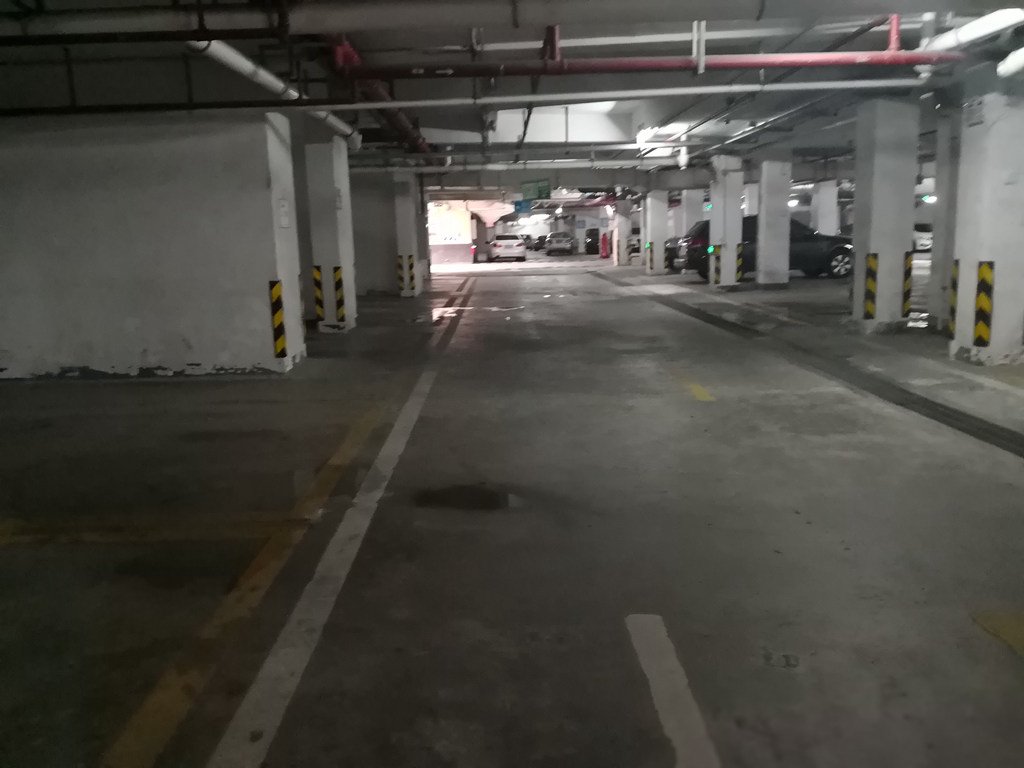 明日华府出租房卧室