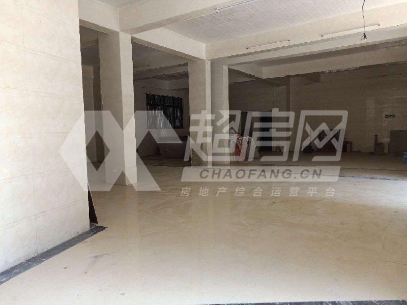 逢沙村委会出租房书房