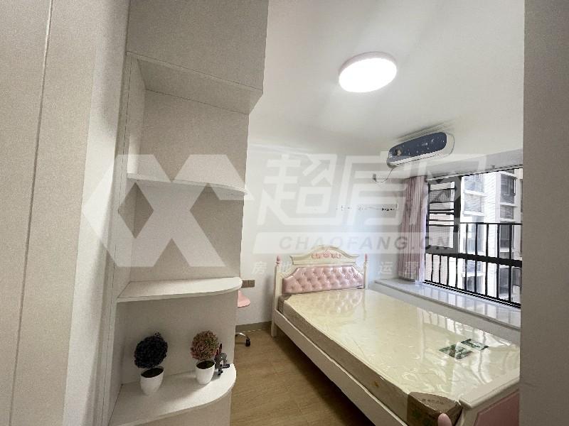 深业城三期出租房卧室