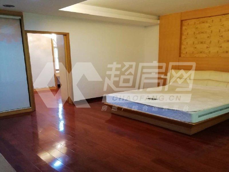 东康花园（别墅）出租房露台
