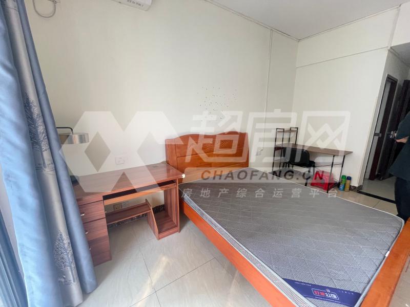勒水名筑出租房客厅