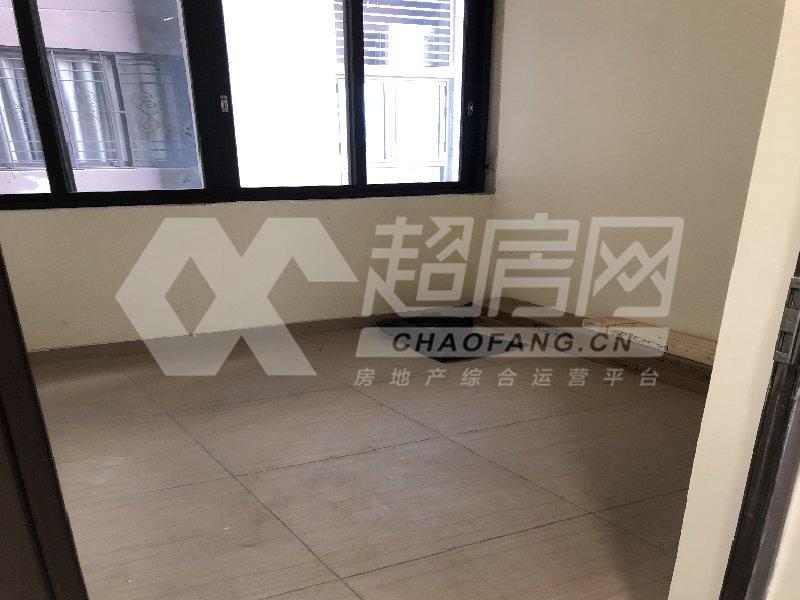 碧桂园左邻苑出租房卧室