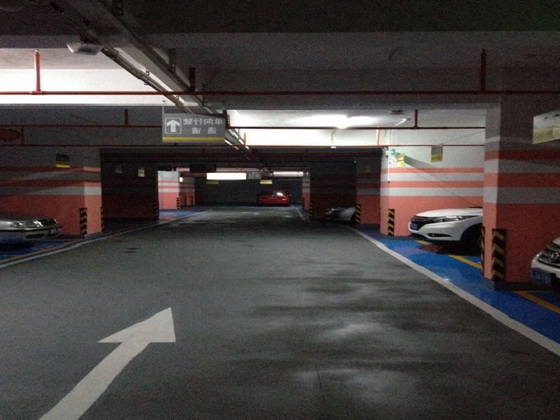 万邦商业广场出租房客厅