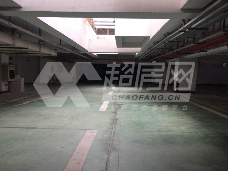 水悦城邦出租房客厅