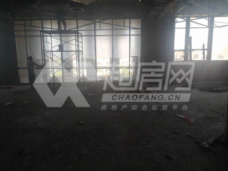 东菱帝苑出租房卧室