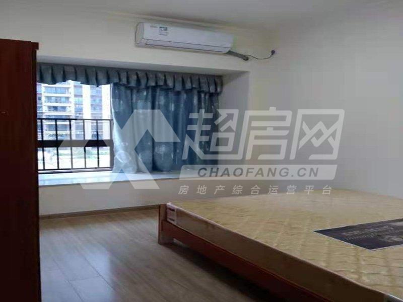 碧桂园观澜苑出租房卧室