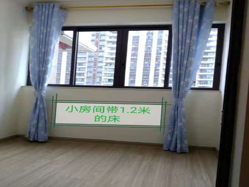 碧桂园观澜苑出租房卧室