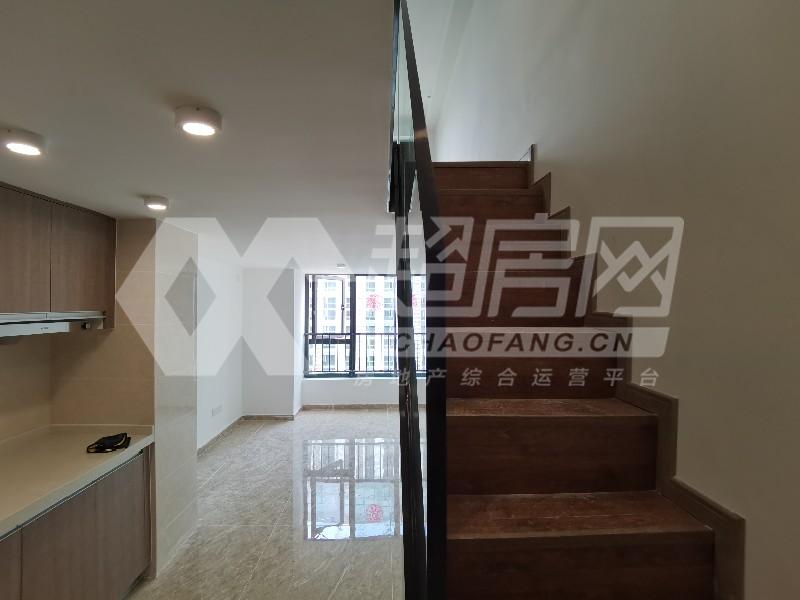 云谷广场（商住楼）出租房客厅