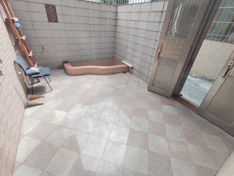 北滘居委会出租房客厅