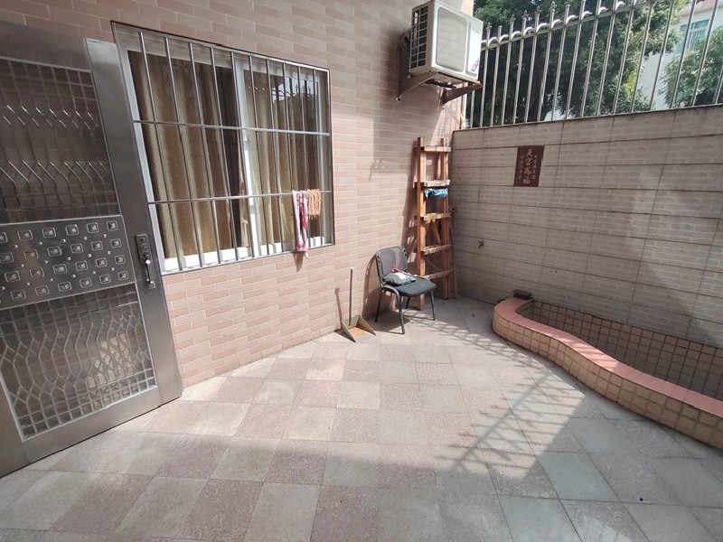 北滘居委会出租房卧室
