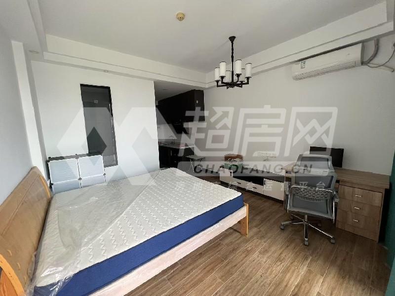 东联大厦出租房客厅