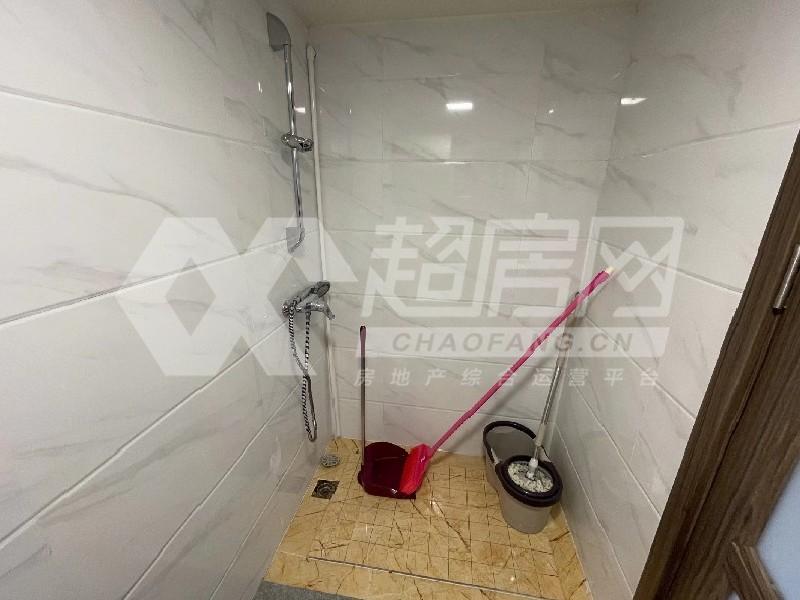 碧桂园云悦公馆出租房阳台