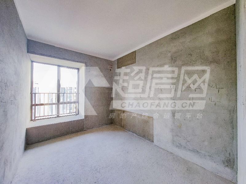 龙湖春江名城出租房卧室