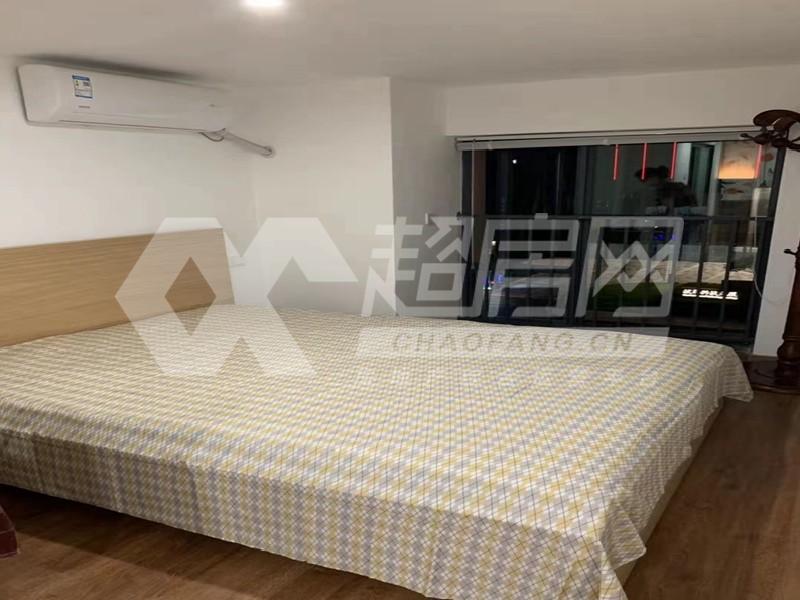 云谷广场（商住楼）出租房卧室