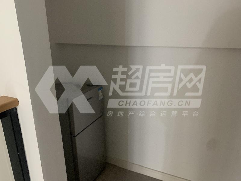 万科星都荟出租房卧室