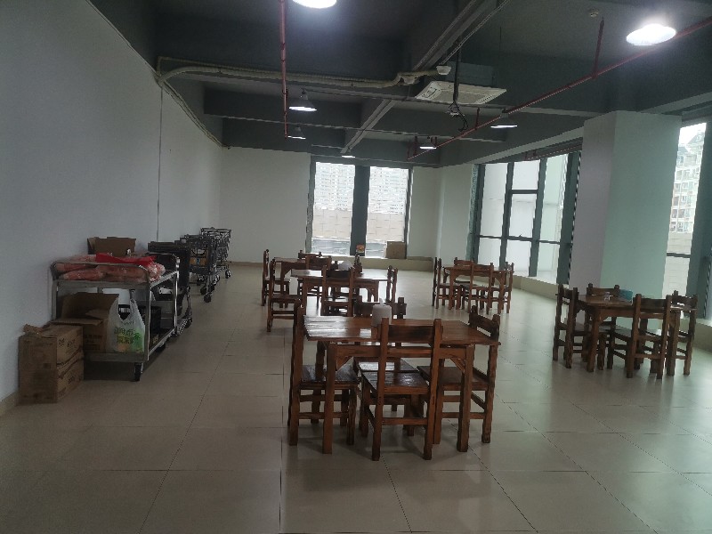 万邦商业广场出租房卧室