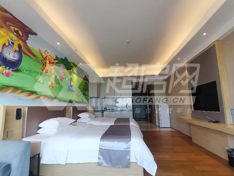 华侨城欢乐海岸广场出租房卧室