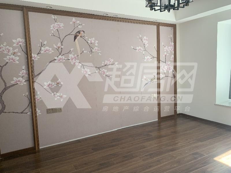保利中宇花园出租房卧室