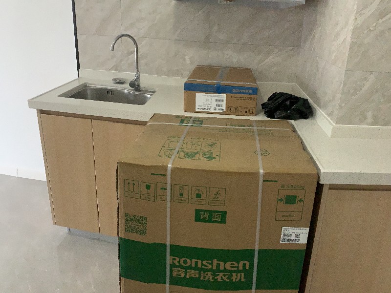 万科星都荟出租房厨房及卫生间