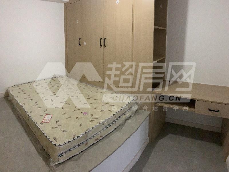 万科星都荟出租房卧室