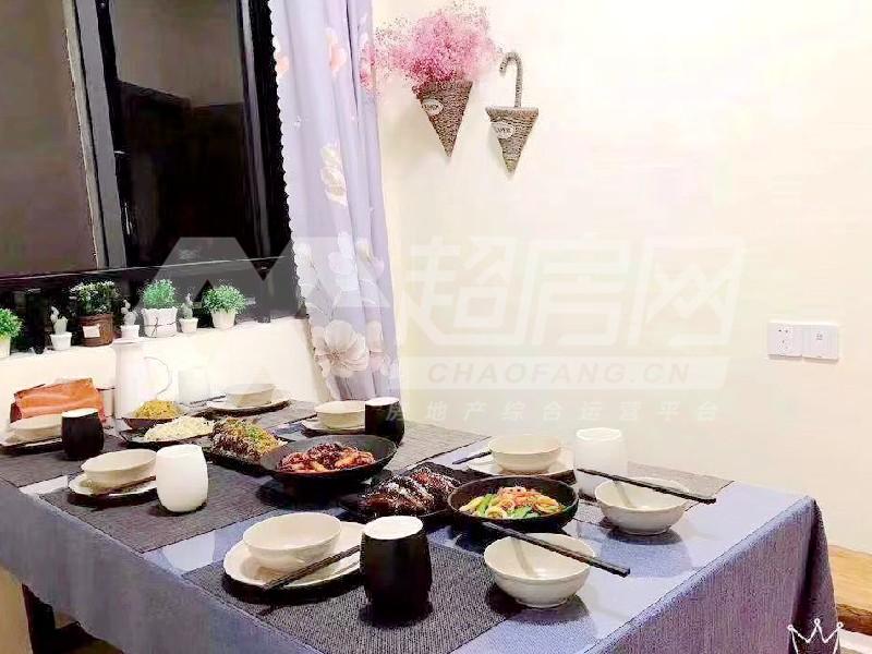 碧桂园华府出租房卧室