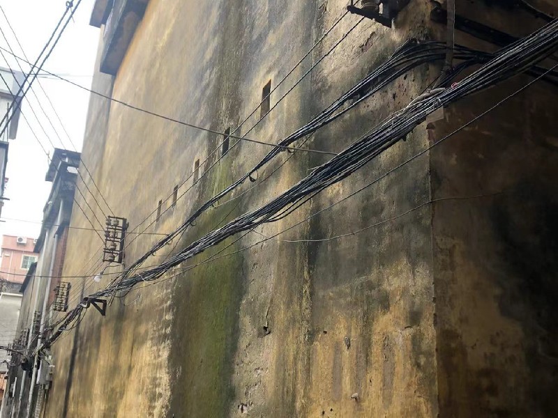 新华居委会出租房厨房及卫生间