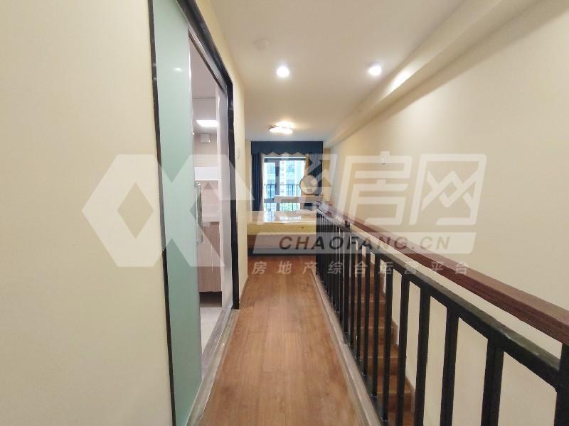 云谷广场（商住楼）出租房卧室