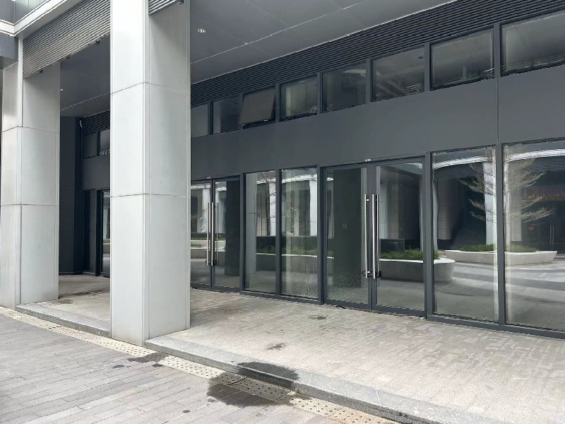 华侨城天鹅堡出租房卧室