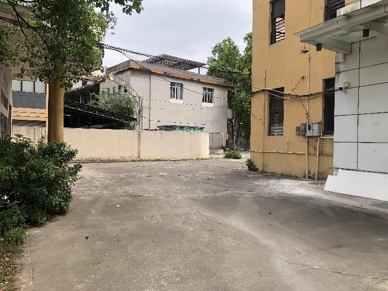 马冈村委会出租房卧室