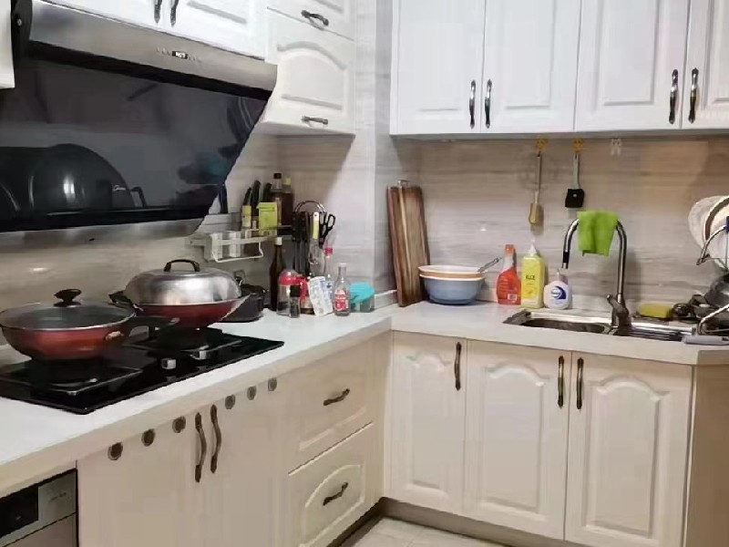 西山上筑出租房厨房及卫生间