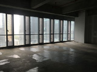 保利商贸中心出租房