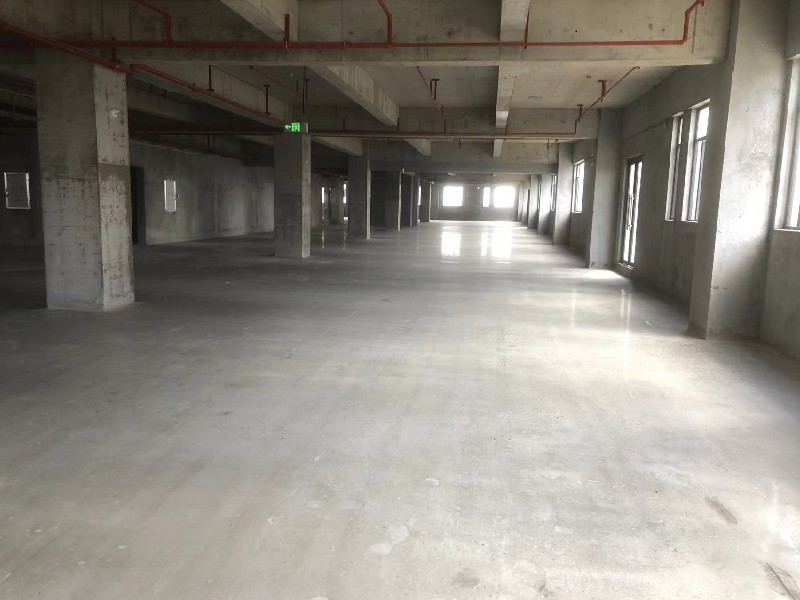 上华智能制造产业园出租房阳台
