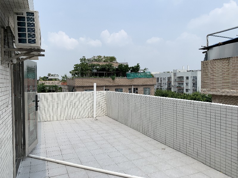 勒流居委会出租房阳台