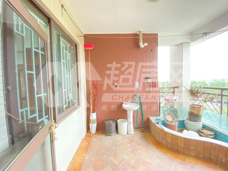 海悦新城出租房阳台