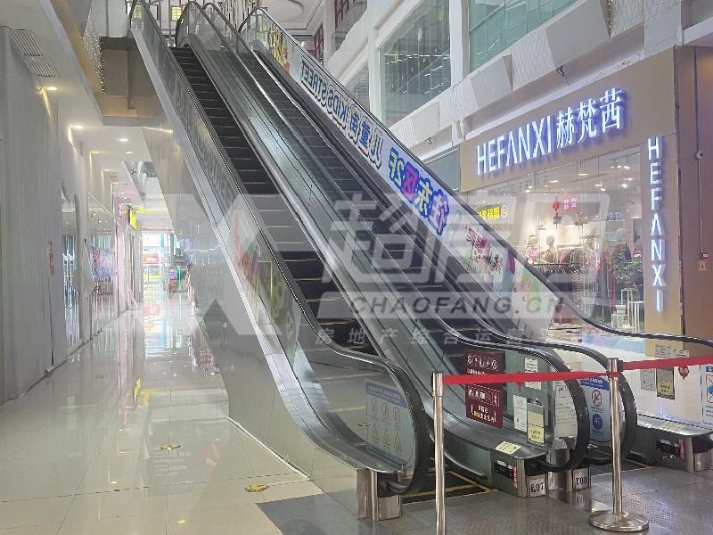 嘉信城市广场出租房书房
