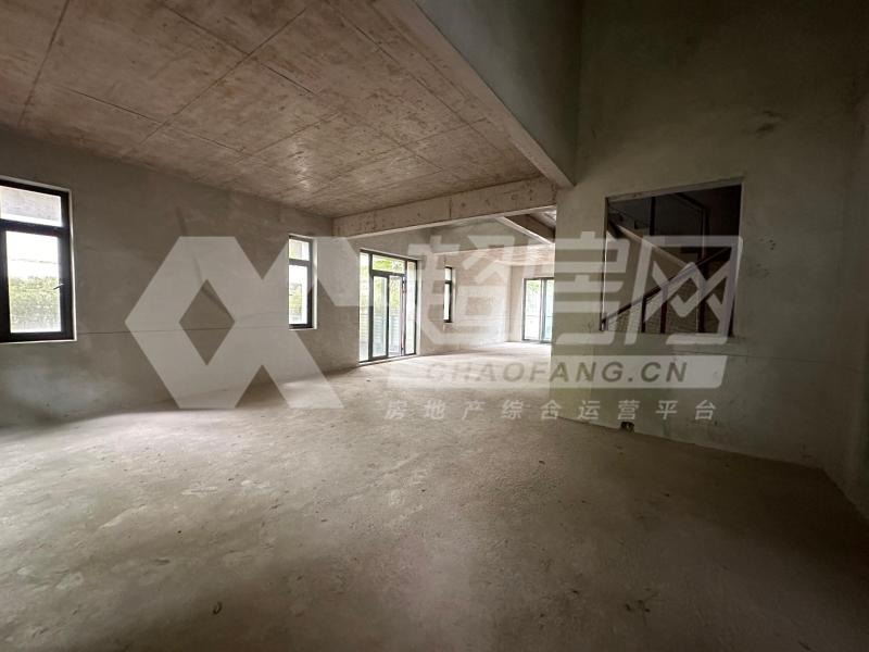 华侨城天鹅湖（别墅）出租房客厅