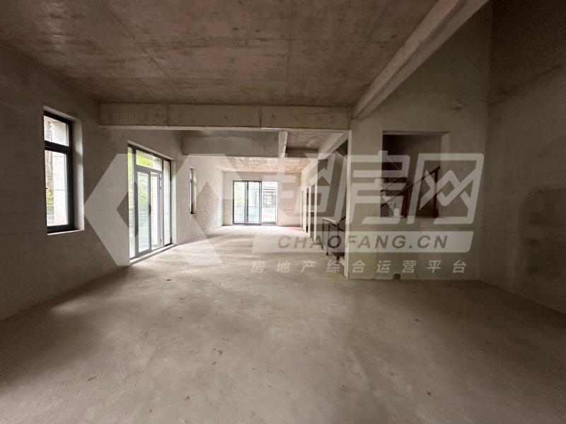 华侨城天鹅湖（别墅）出租房客厅