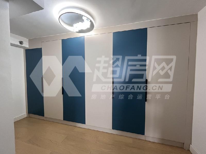万科星都荟出租房卧室