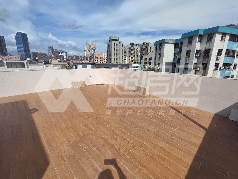 东风居委会（容桂）出租房阳台