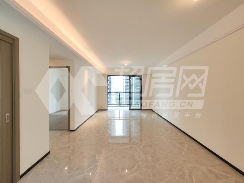 保利铂悦府出租房客厅