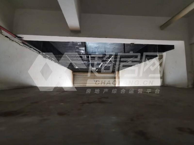 国际商业城出租房卧室