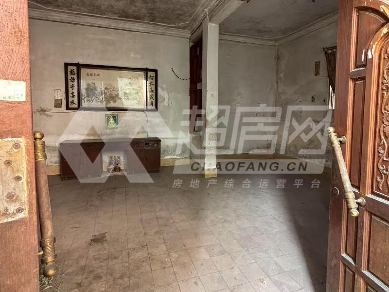 上佳市居委会出租房客厅