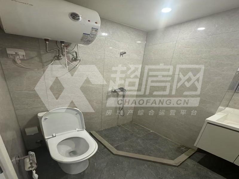 万科金色梦想出租房客厅