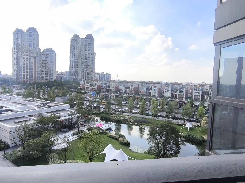 华润云近悦府出租房阳台